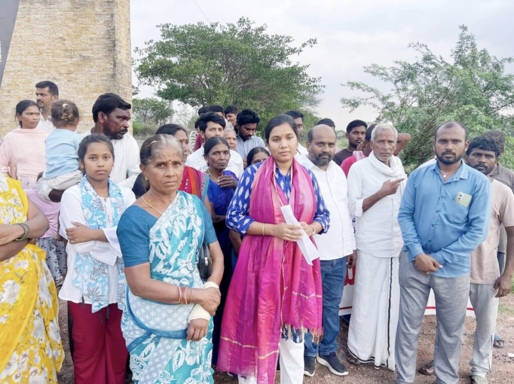 రైతుల పక్షపాతికి భూ నిర్వాసితుల గోస కనిపిస్తలేదా