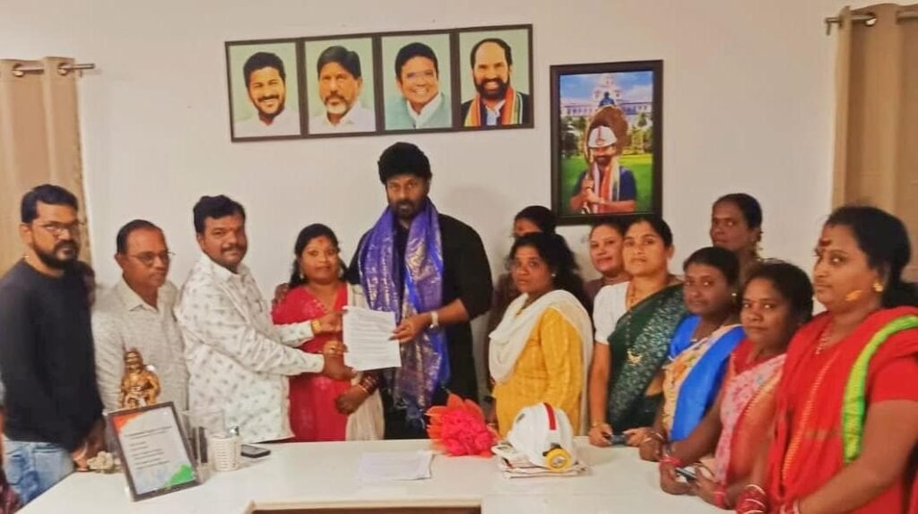 గురుకుల కళాశాలకు పూర్తి సౌకర్యాలు కల్పించాలి అధికారులు, ప్రజాప్రతినిధులను కలిసిన పేరెంట్స్ కమిటీ నాయకులు