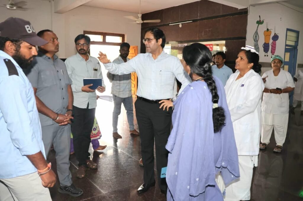 రామవరం మాతా-శిశు ఆరోగ్య కేంద్రాన్నితనిఖీ చేసిన కలెక్టర్