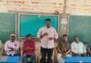 టెట్ పై భయాందోళనలు వద్దు -టెట్ కోచింగ్ లో యుటిఎఫ్ జిల్లా అధ్యక్షులు మాదన విజయకుమార్