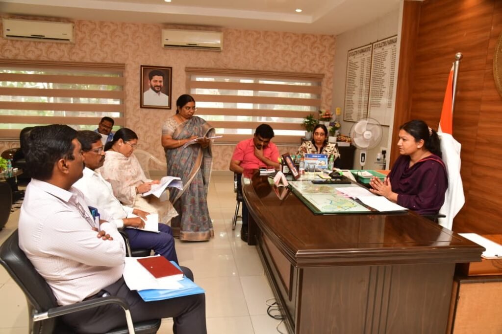 భూసేకరణ పనులు వేగవంతంగా చేపట్టాలి: కలెక్టర్ చిత్రా మిశ్రా