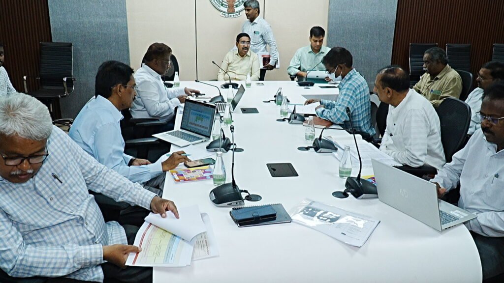 అద్దంకిలో మంత్రి గొట్టిపాటి రవి కుమార్ పర్యటన