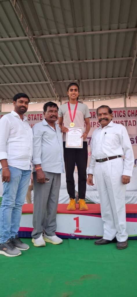 గోల్డ్ మెడల్ సాధించిన పరుగుల రాణి.
