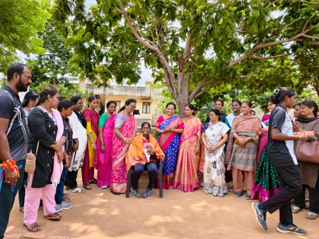కరీంనగర్ కీర్తిని అంతర్జాతీయ వేదికపై చాటనున్న అక్షిత  జాతీయ స్థాయిలో స్వర్ణం. ఏషియన్ పోటీలకు భారత జట్టులో స్థానం కరీంనగర్,