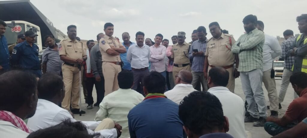 పీడీలో పేరు లేకుండానే ఆర్‌అండ్‌ఆర్ నోటీసులు