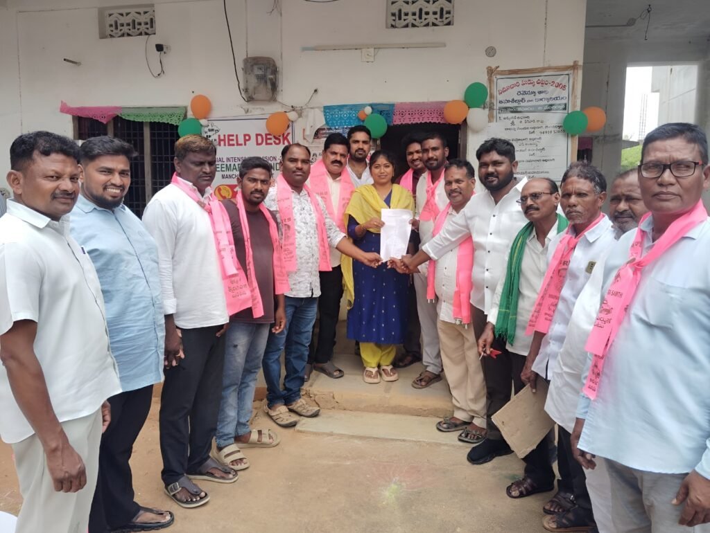 భీమారం లో బిఆర్ఎస్ కార్యకర్తల దర్నా :
