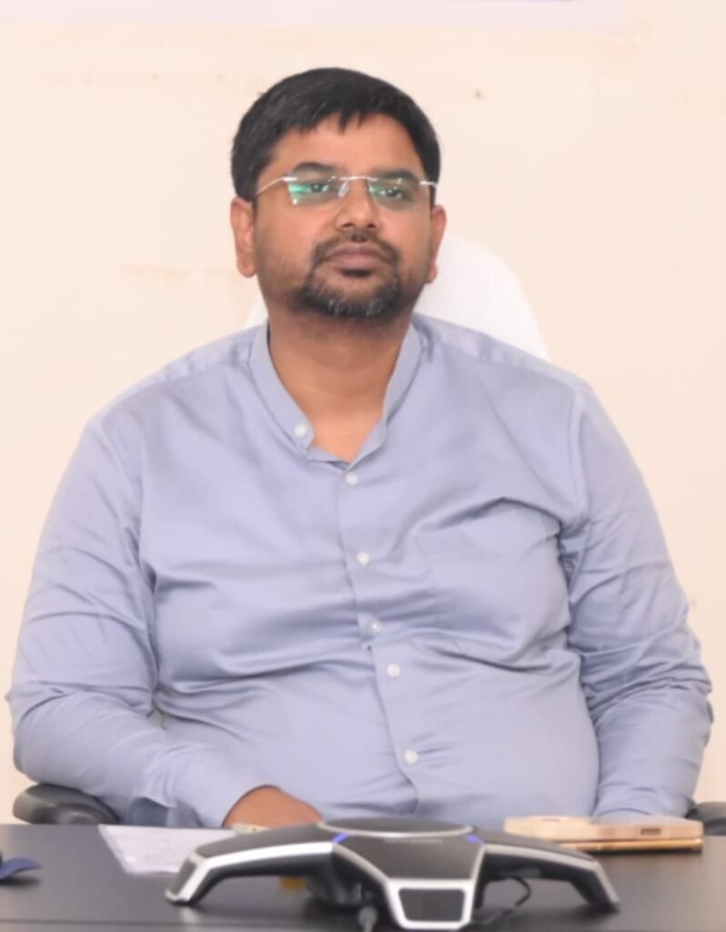 2026–27 విద్యా సంవత్సరానికి గురుకుల పాఠశాలల ఖాళీల భర్తీకి స్పాట్ అడ్మిషన్లు ,జిల్లా కలెక్టర్ కుమార్ దీపక్.