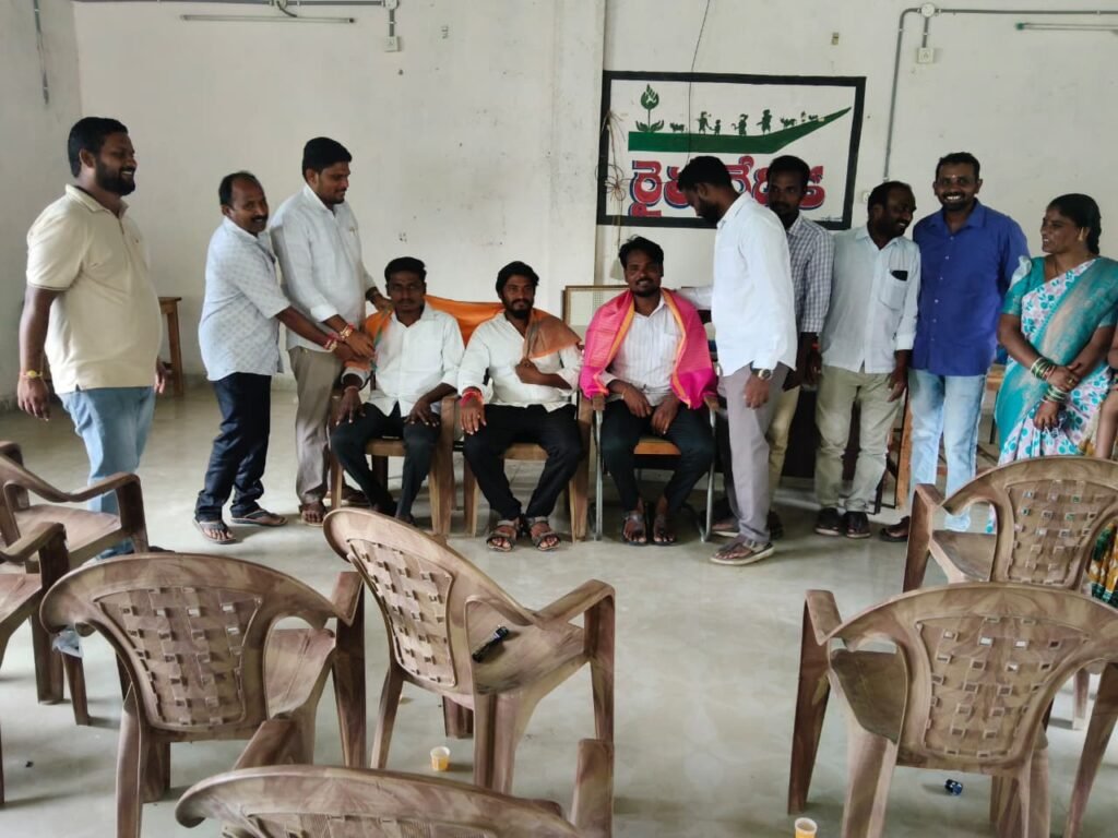 తెలంగాణ వార్డ్ మెంబర్స్ ఫోరం కోటపల్లి మండల కమిటీ ఏకగ్రీవంకోటపల్లి వార్డ్స్ మెంబర్స్ ఫోరం కోటపల్లి నూతన కమిటీని ఏకగ్రీవంగా ఎన్నుకున్నారు.