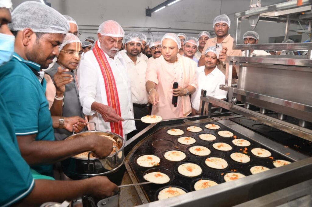 మంచిర్యాలలో అత్యాధునిక కేంద్రీకృత వంటగది ప్రారంభం..