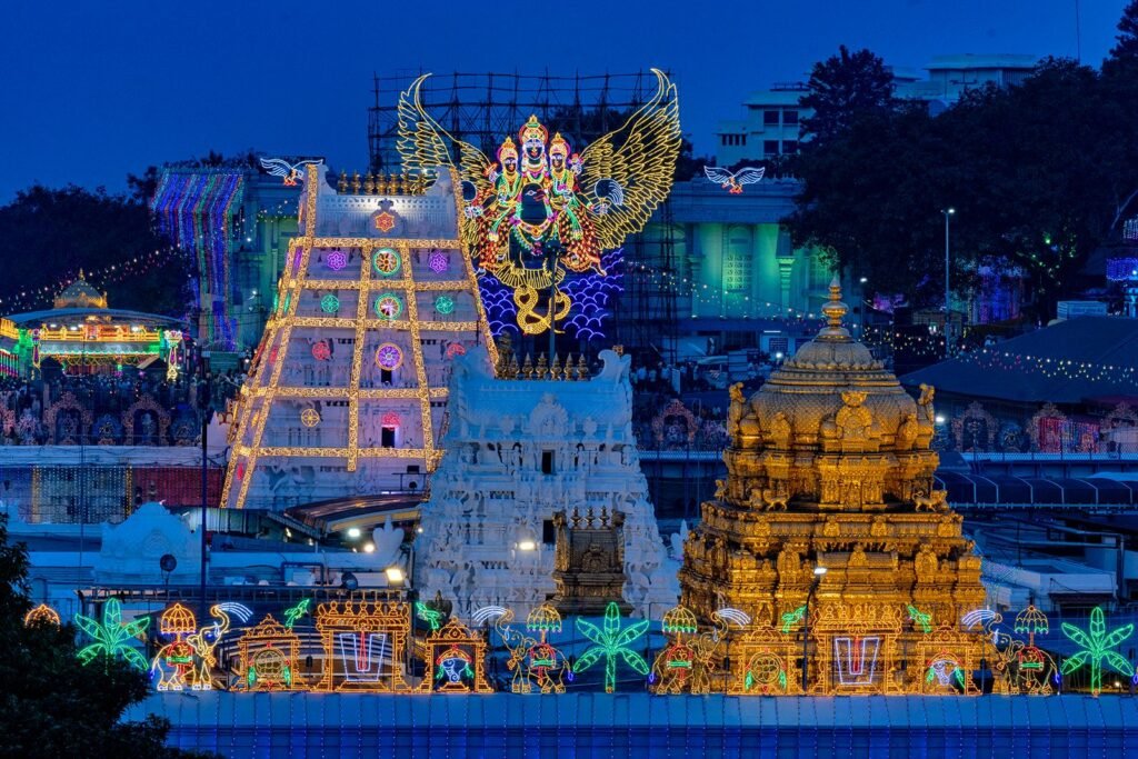 శ్రీవారి సాలకట్ల బ్రహ్మోత్సవాలకు శాస్త్రోక్తంగా అంకురార్పణశ్రీవారి బ్రహ్మోత్సవాలకు అన్ని ఏర్పాట్లు పూర్తిఅన్ని విభాగాల్లో 30 శాతం అదనంగా ఏర్పాట్లు.