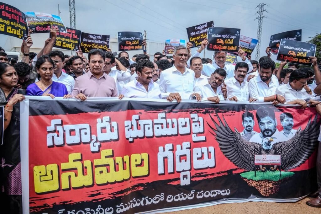 అనుముల బ్రదర్స్ భూ వ్యవహారంపై: బీఆర్ఎస్ క్షేత్రస్థాయి పరిశీలన