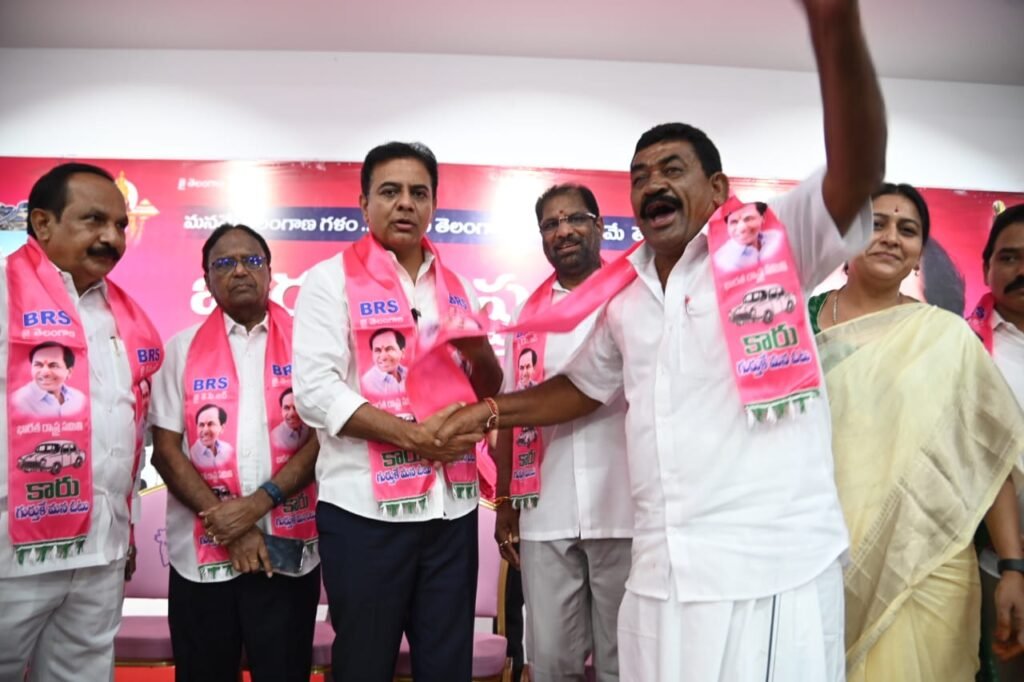 ఇనుగుర్తి లో బీఆర్ఎస్ లో భారీ చేరికలు