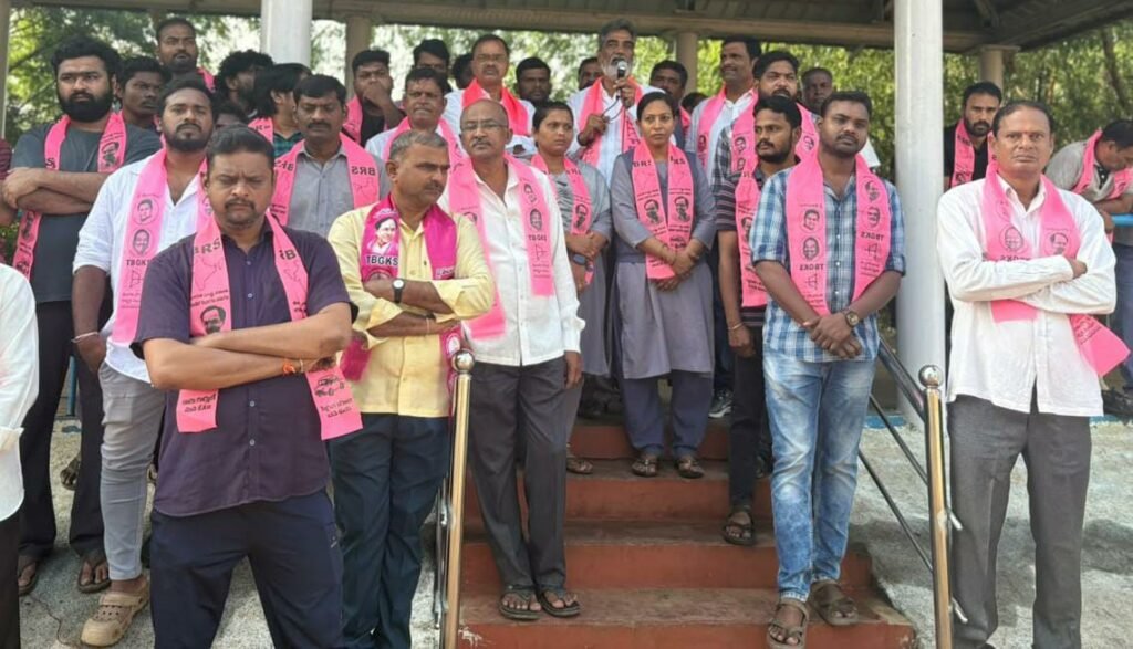 జాతీయ సంఘాల వైఫల్యంతోనే సింగరేణి కార్మికులకు కష్టాలు ఇచ్చిన హామీలలో ఏ ఒక్కటి చేయలేని వైఫల్యం    లాభాలలో వాటాను కార్మికులకు దసరా లోపే చెల్లించాలి.   టీబీజీకేఎస్ రాష్ట్ర అధ్యక్షుడు మిరియాల రాజిరెడ్డి