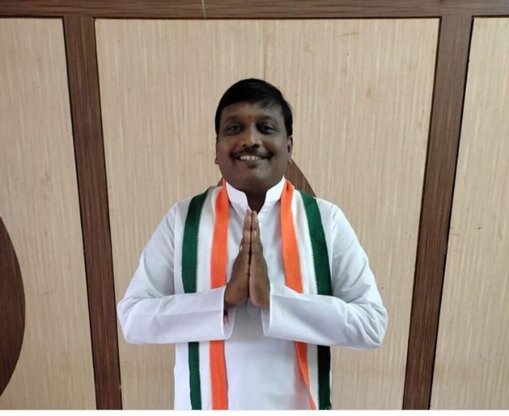 మంథని ముత్తారం మండల కాంగ్రెస్ అధ్యక్షుడిగా దొడ్డ బాలాజీ