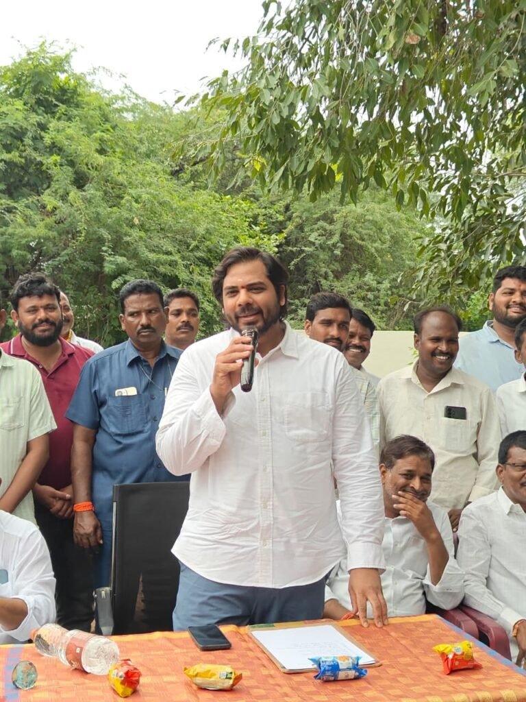కార్మికుడి ప్రాణం కంటే ఏదీ ముఖ్యం కాదు సింగరేణి భద్రతా ప్రమాణాలపై ఎంపీ గడ్డం వంశీకృష్ణ గట్టి హెచ్చరిక.