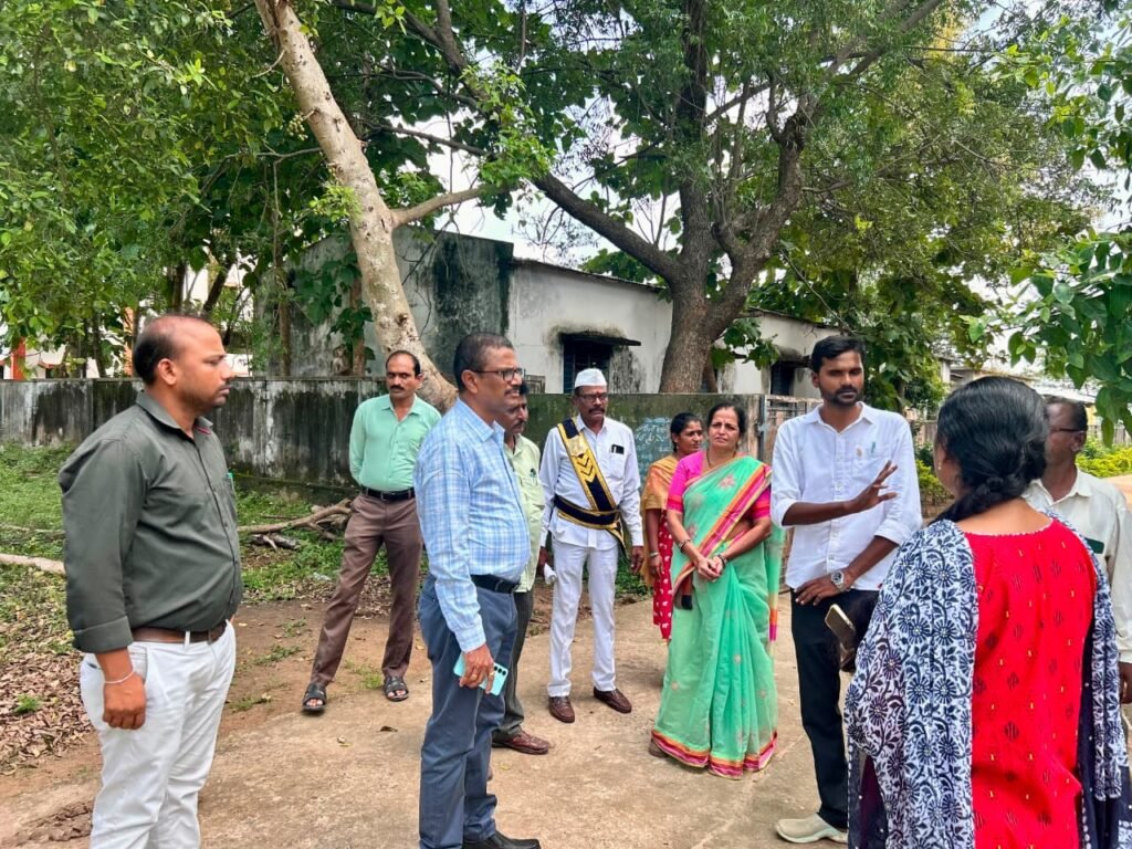 అభివృద్ధి పనులను వేగవంతం చేయాలిజిల్లా అదనపు కలెక్టర్ (స్థానిక సంస్థలు) పి.చంద్రయ్య.
