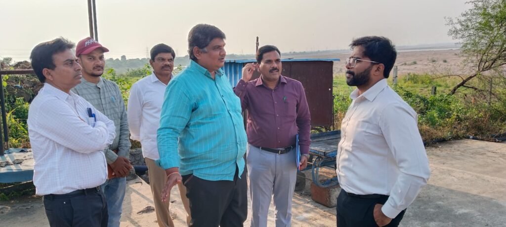గోదావరి పుష్కరాల ఏర్పాట్లపై క్షేత్రస్థాయిలో పరిశీలన ,విద్యుత్ అంతరాయం లేకుండా ముందస్తు చర్యలు చేపట్టాలి: సీఎండీ కర్నాటి వరుణ్‌రెడ్డి