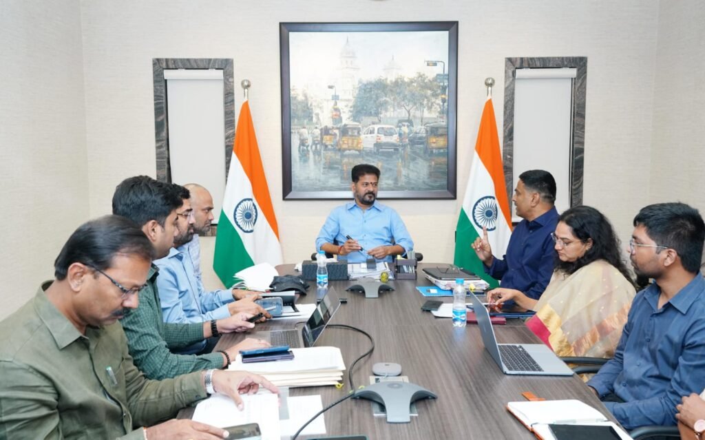 రీసైకిల్డ్ వాట‌ర్ వినియోగంపై సీఎం రేవంత్ రెడ్డి స‌మీక్ష