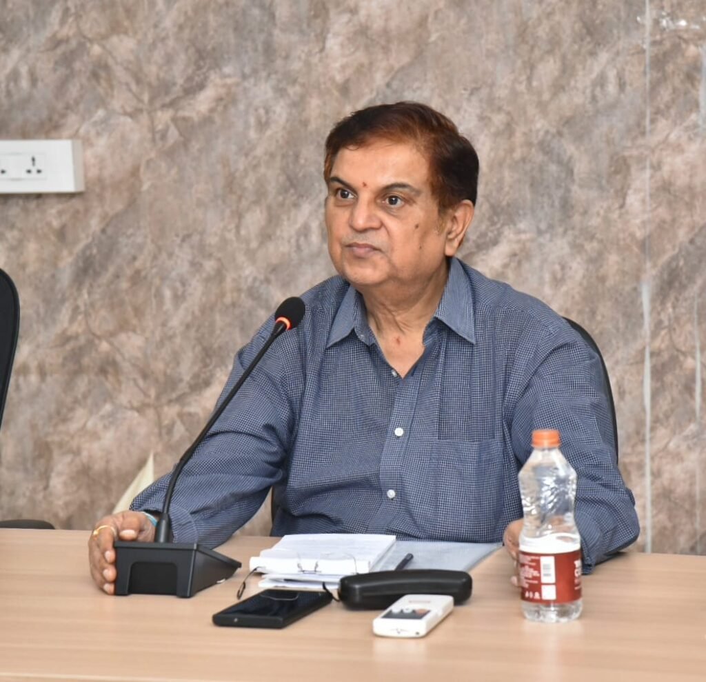 సుప్రీంకోర్టు ఆదేశాలను తూచా తప్పకుండా అమలు చేయాలి – ఏడు జిల్లాల (వైఎస్సార్ కడప, అన్నమయ్య, తిరుపతి, అనంతపురం, ప్రకాశం, పల్నాడు, మార్కాపురం) కలెక్టర్లు, ఎస్పీలతో వీడియో కాన్ఫరెన్స్‌లో రాష్ట్ర ఎన్నికల కమిషనర్ అనిల్ చంద్ర పునేఠా ఆదేశాలు