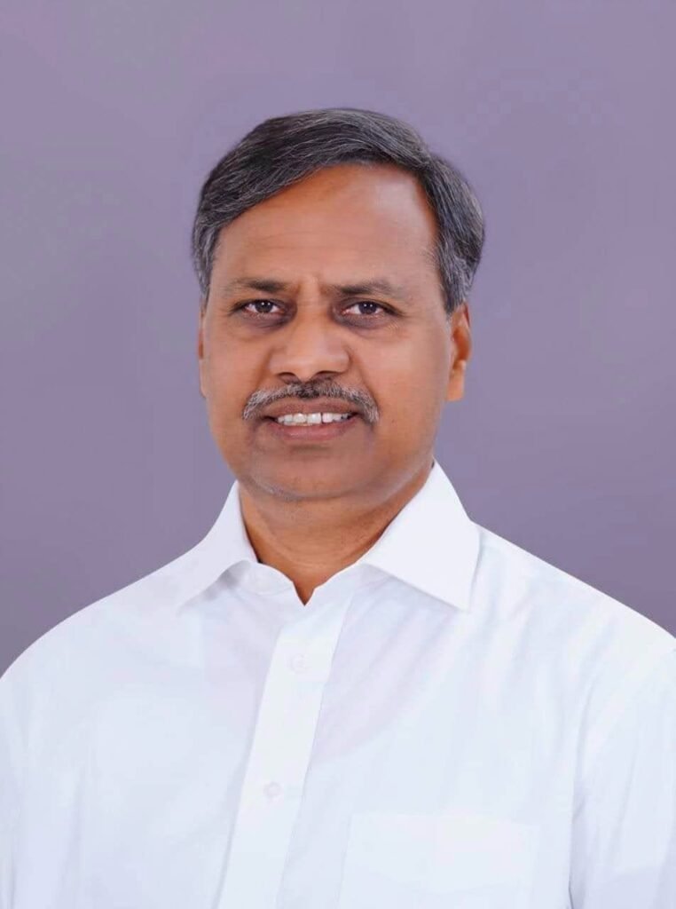 జేఎన్‌టీయూ వీసీ భార్య ఆరోపణలు అవాస్తవం,ఎమ్మెల్యే పల్లా రాజేశ్వర్ రెడ్డి.