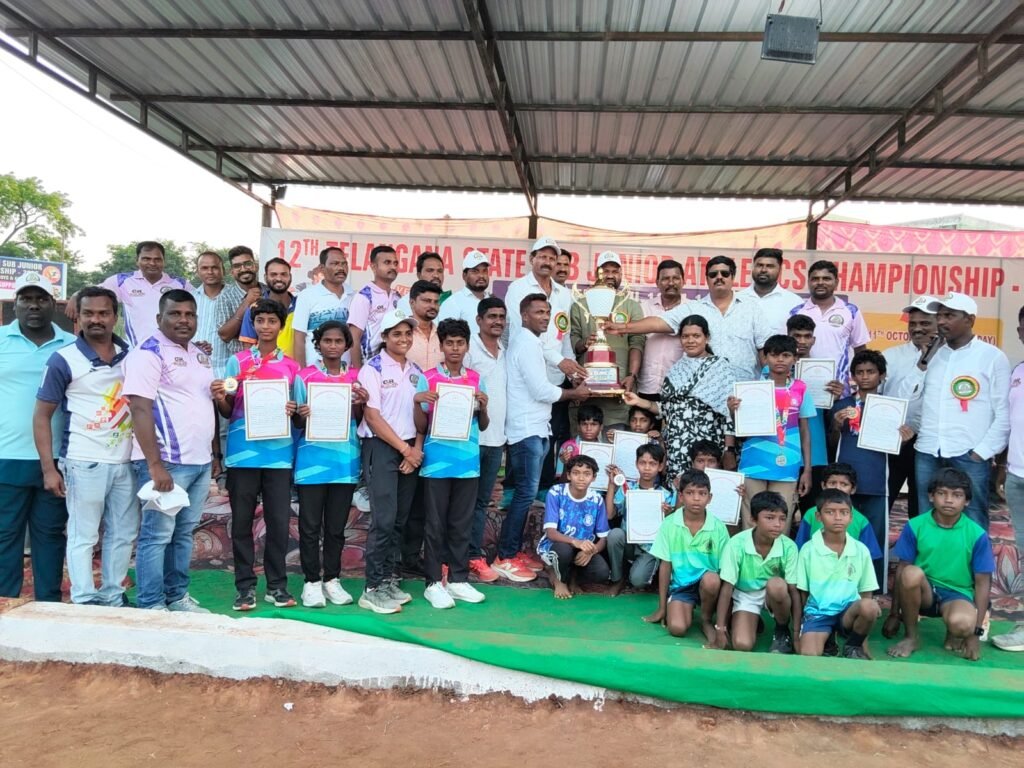 అదరగొట్టిన గిరిజన క్రీడా పాఠశాల ఆసిఫాబాద్ విద్యార్థినీలు.