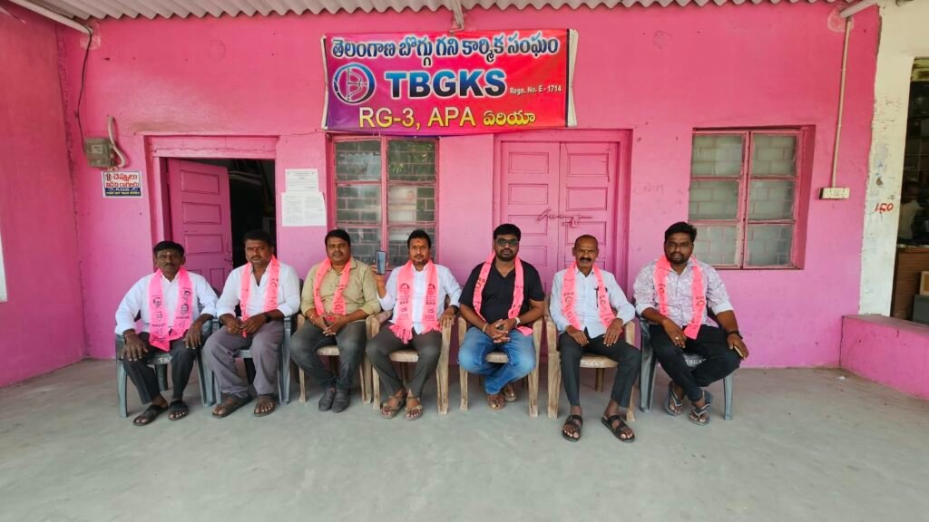 ఎస్టేట్ అధికారి ఐలయ్యపై విచారణ చేపట్టాలి.అధికార పార్టీ నాయకుడి అండతో అవినీతికి పాల్పడుతున్నారంటూ ఆరోపణలు