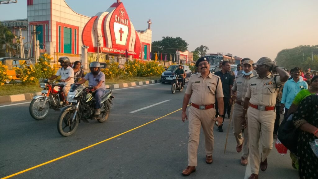బెల్లంపల్లి కల్వరి మైదానంలో ఉపవాస దీక్ష ప్రార్థనల ముగింపు సభకు పటిష్ట బందోబస్తు,బందోబస్తు ఏర్పాట్లను క్షేత్రస్థాయిలో పరిశీలించిన మంచిర్యాల డీసీపీ ఏ. భాస్కర్.